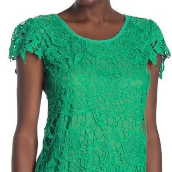 Simply Irresponsib Floral Crochet Lace Knit Blouse - Picture 3 of 4